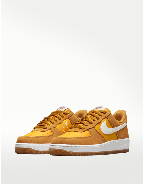 Tenis Nike Air Force 1 07 SE Premium | damas | Innvictus